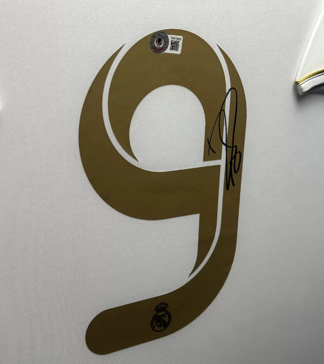 Karim Benzema Real Madrid 12/13 ingelijst thuis shirt