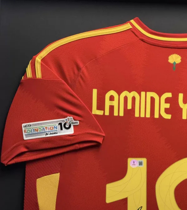 Lamine Yamal Spanje 2024 ingelijst thuis shirt
