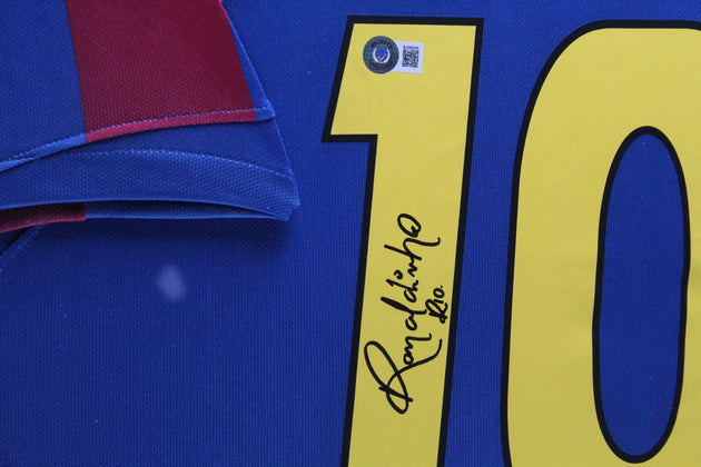 Camiseta local enmarcada del FC Barcelona de Ronaldinho 05/06