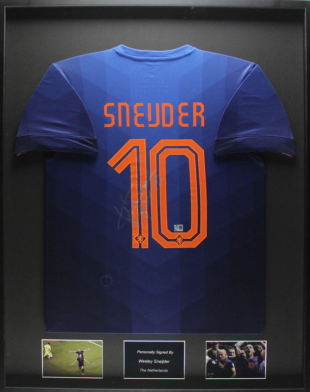 Wesley Sneijder Nederland 14/15 ingelijst uit shirt